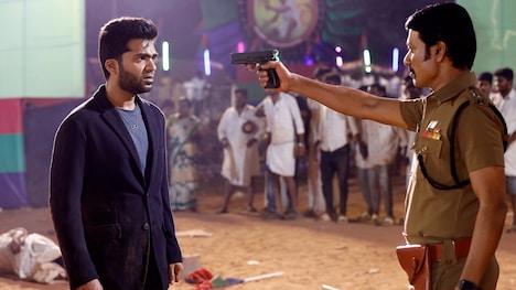 「政党大会 陰謀のタイムループ」場面写真