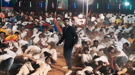 「政党大会 陰謀のタイムループ」場面写真