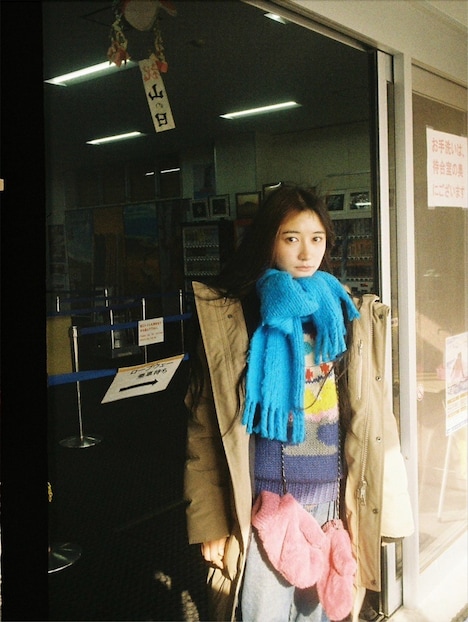 映画「12月の雨の日」より、日高麻鈴