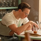 ダニエル・クレイグ主演映画「クィア/QUEER」新写真、恋の相手はどこか物憂げ