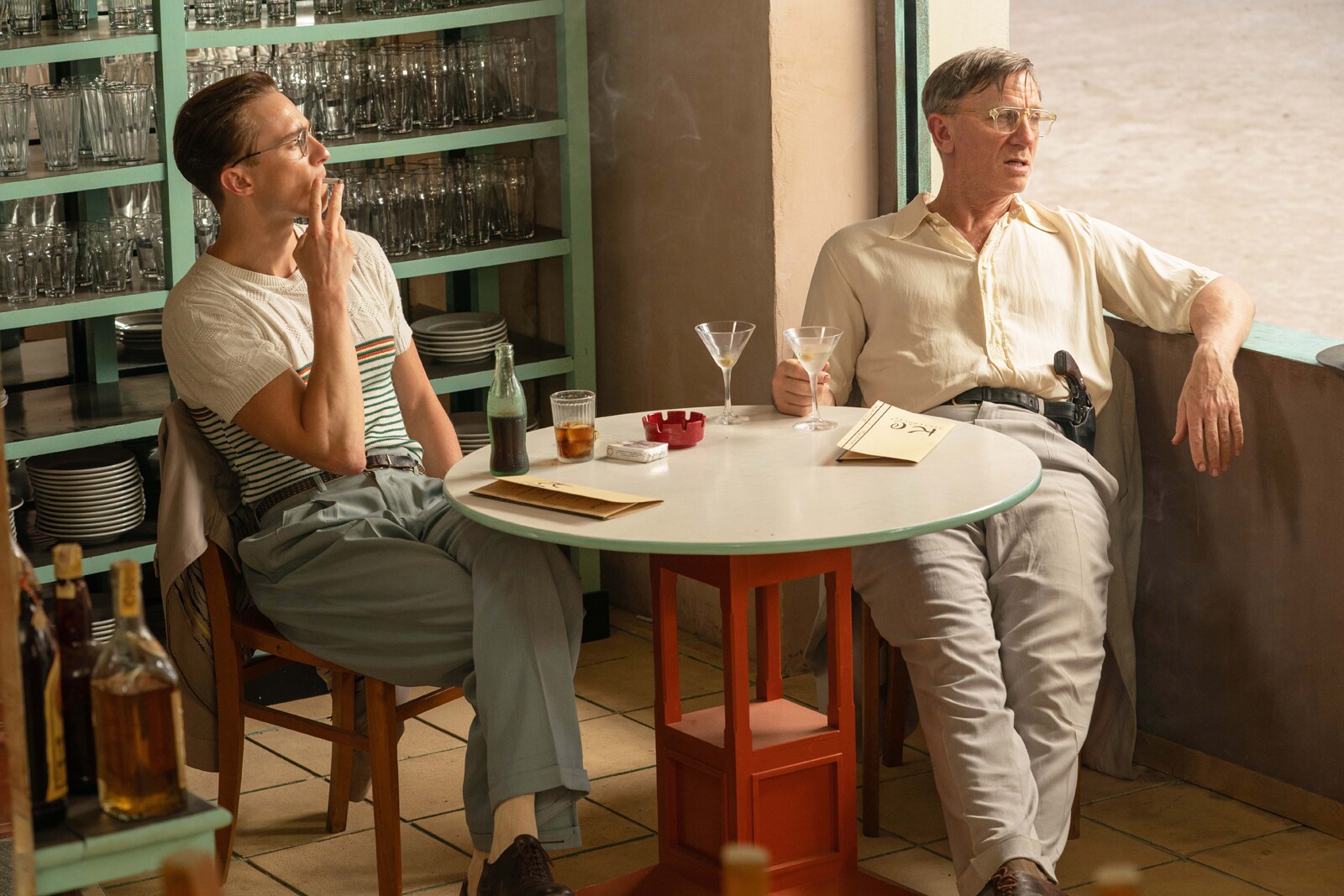 ダニエル・クレイグ主演映画「クィア／QUEER」新写真、恋の相手はどこ