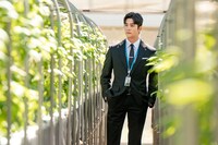 Netflixシリーズ「ジャガイモ研究所」独占配信中