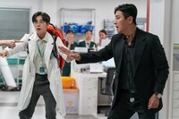 Netflixシリーズ「トラウマコード」独占配信中