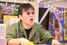 映画「女神降臨 After プロポーズ編」より、佐藤二朗演じる依田茂通