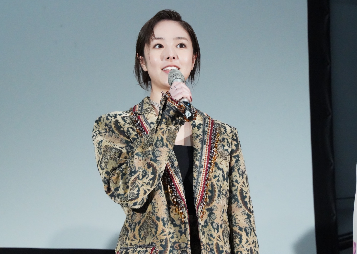 唐田えりか
