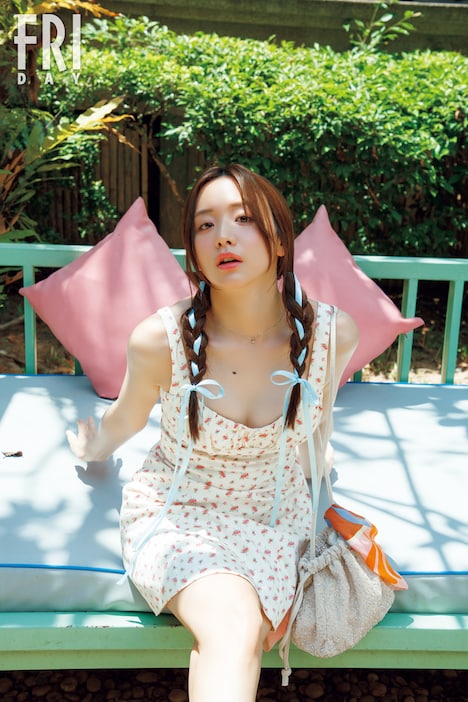 FRIDAY 2025年5月2日号の森香澄