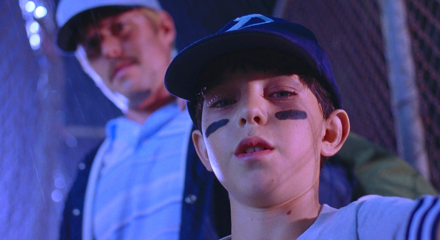 「ミステリアス・スキン」場面写真