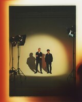 ニコラス・ウィンディング・レフン（左）と小島秀夫（右） Photo by Yuji Watanabe