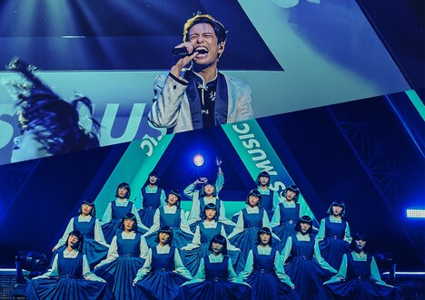 森崎ウィン演じるRYOと、アバンギャルディ