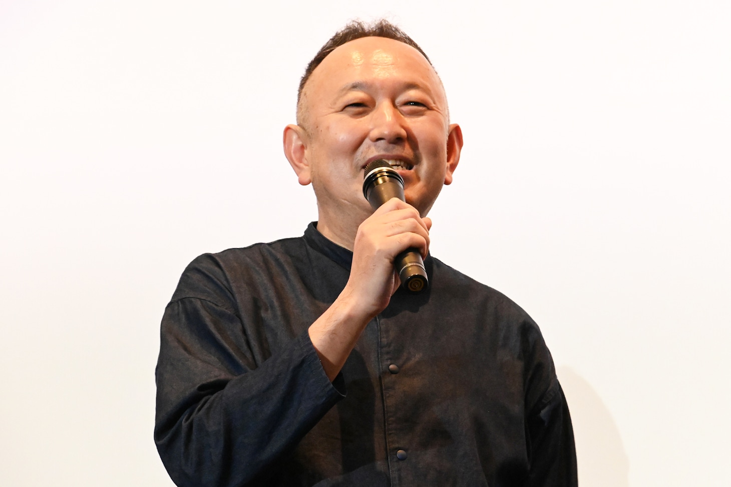 足立紳