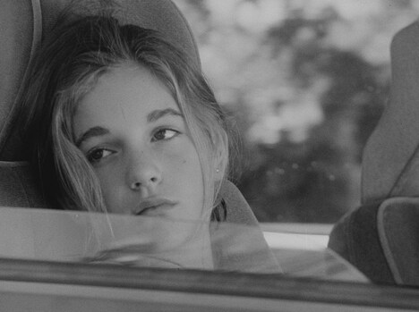 「LICK THE STAR」場面写真