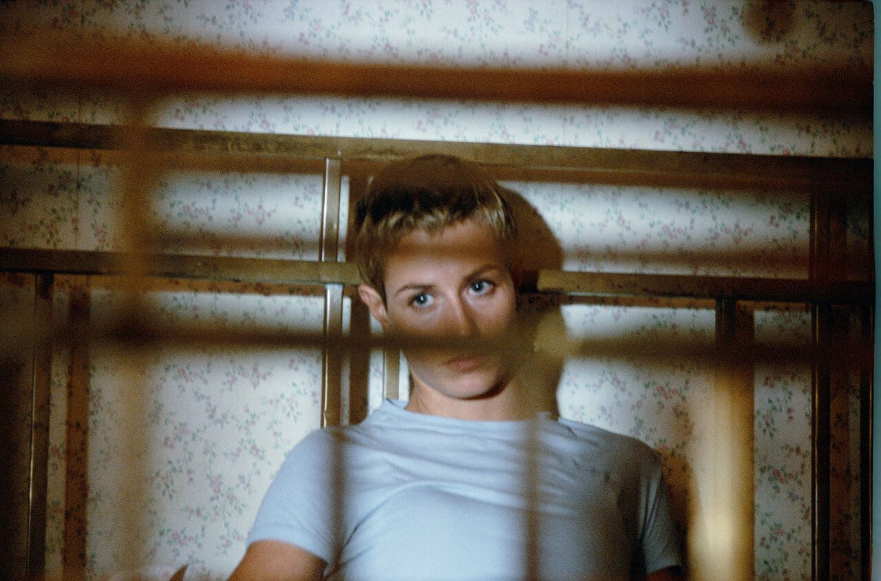 刺激強めホラー映画「ハイテンション4K」予告編、深夜の訪問者は殺人鬼だった