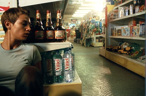 「ハイテンション4K」新場面写真