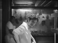 「ラ・コシーナ／厨房」新場面写真