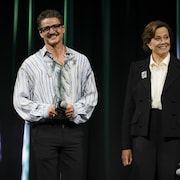 ペドロ・パスカルとシガニー・ウィーバーが幕張メッセに、「スター・ウォーズ」イベントでファン歓喜