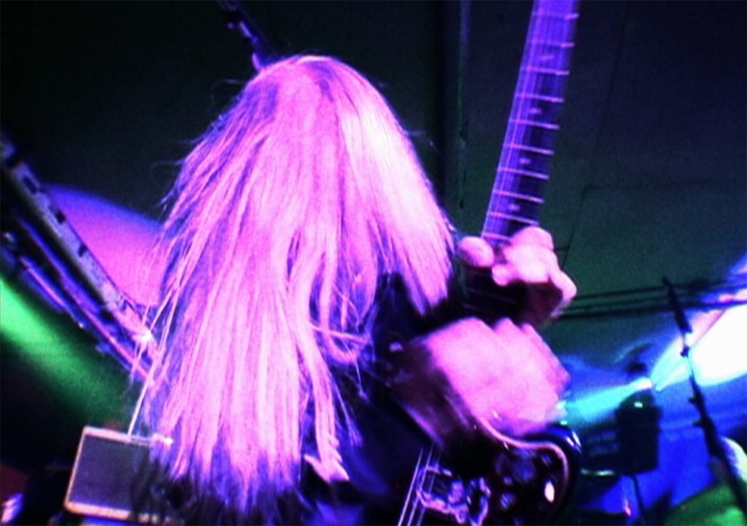 「ダイナソーJr.／フリークシーン」場面写真 © 2020 by Rapid Eye Movies/ Virus Films/ Dinosaur Jr. Inc.