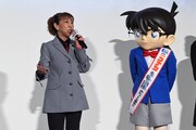 左から高山みなみ、江戸川コナン
