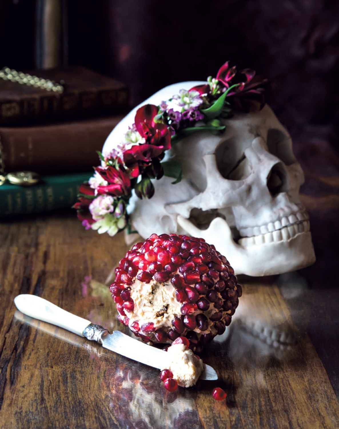 「ハンニバル・レクター博士の優雅なお料理教室」より、ザクロのシェーヴルチーズボール