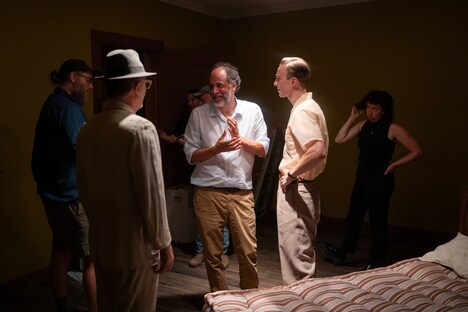 「クィア／QUEER」メイキング写真 ©︎Yannis Drakoulidis