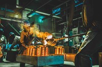 「ゴジラハンマー」制作中のイメージ