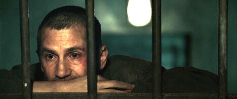 「アメリカッチ コウノトリと幸せな食卓」場面写真