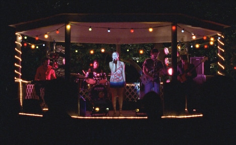 「私たちの好きな八月」場面写真 © O SOM E A FÚRIA 2008