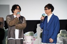 左から安元洋貴、山寺宏一