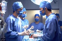 「振り返れば奴がいる」場面写真