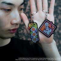 ネオンネームアクリルキーホルダー（各税込990円）