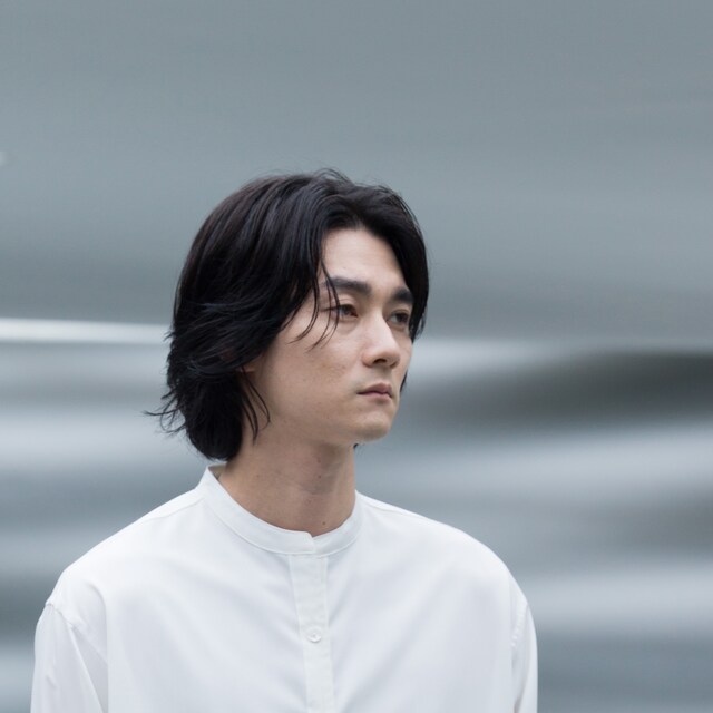 映画「消滅世界」より、柳俊太郎が演じる朔