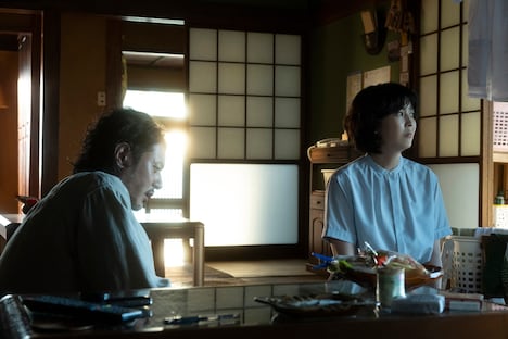 「夏の砂の上」新場面写真