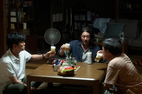 「夏の砂の上」新場面写真