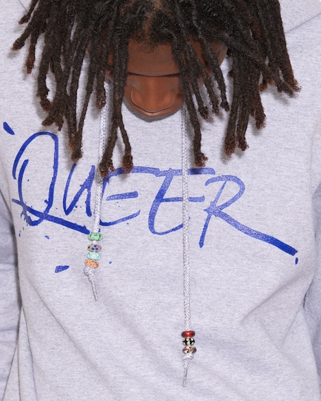 「JW Anderson x QUEER 限定カプセルコレクション」フーディー