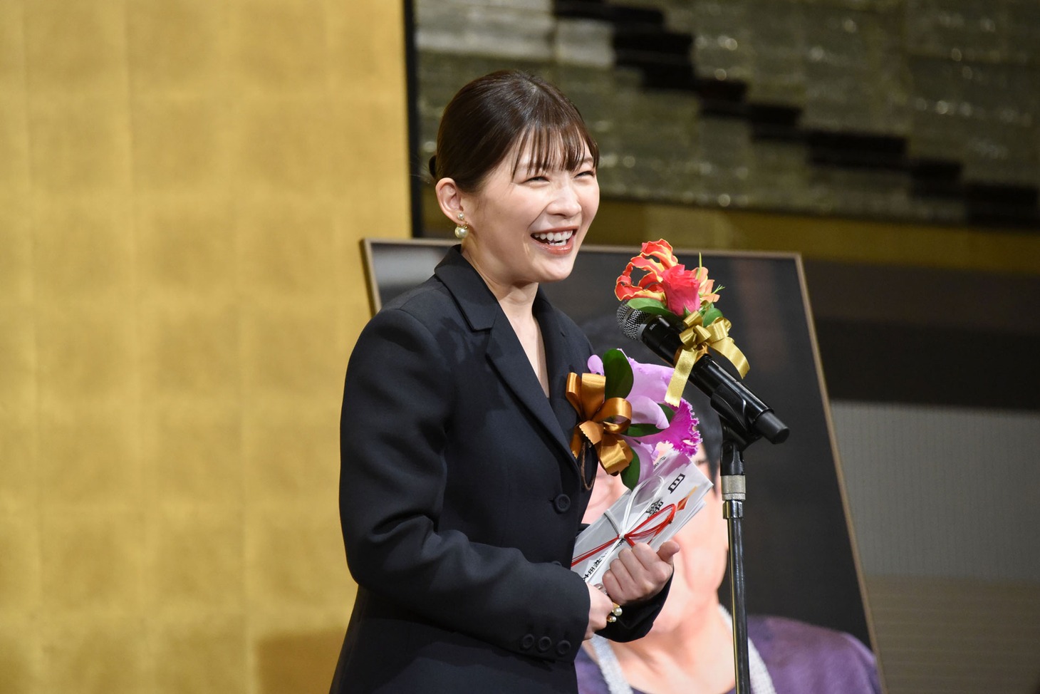 第33回橋田賞を受賞した伊藤沙莉