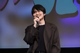 「トラックガール2」完成披露試写会に登壇した望月歩