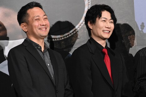 左から渡辺一貴、戸次重幸