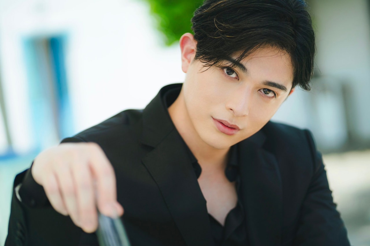 砂川脩弥 2nd写真集「By me…」収録カット（写真：カノウリョウマ）