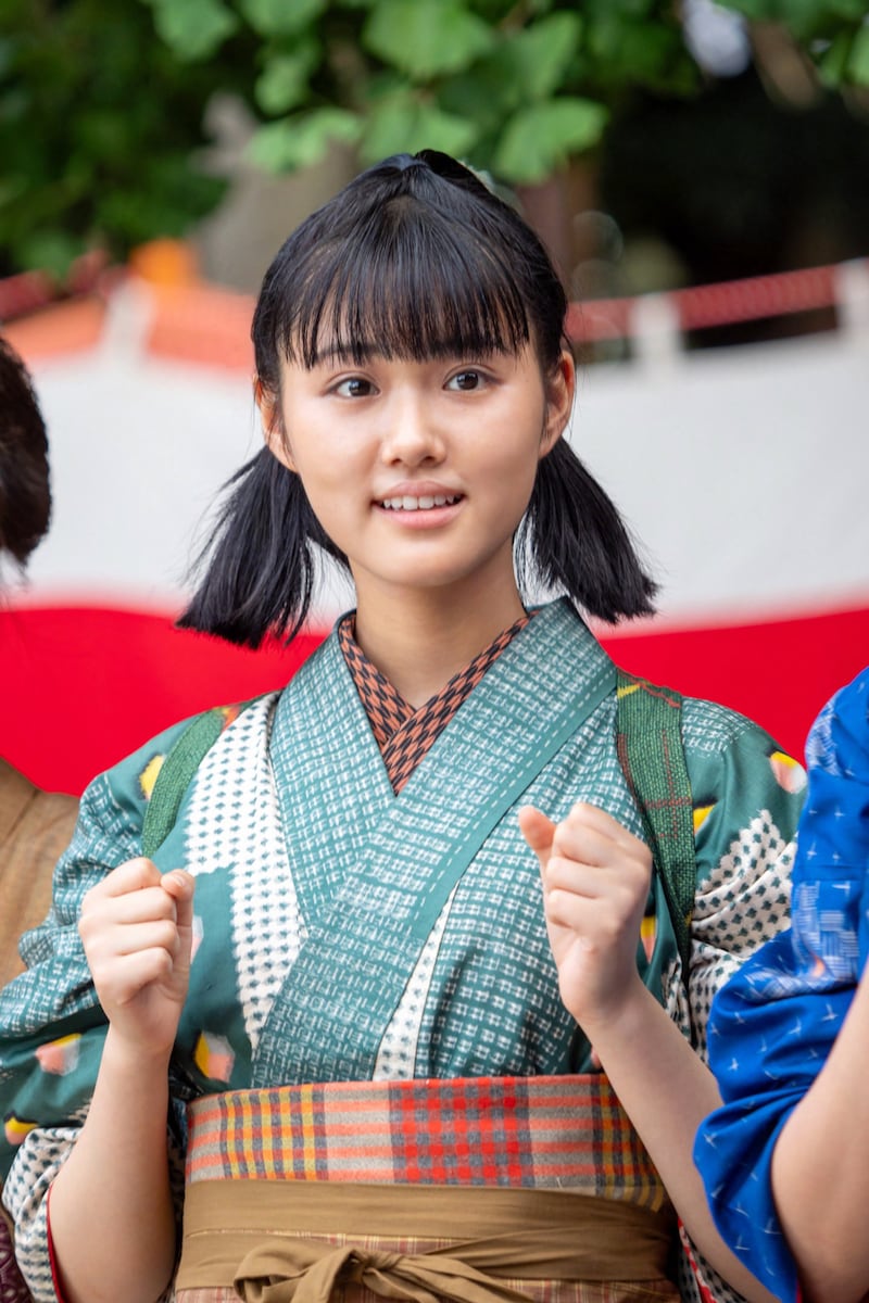 「あんぱん」より、原菜乃華演じるメイコ