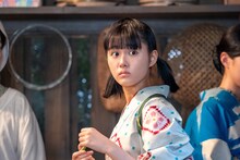 「あんぱん」より、原菜乃華演じるメイコ