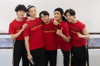 北央学園かるた部の部員を演じるキャスト。左から大友一生、橘優輝、大西利空、藤枝喜輝、 漆山拓実