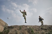 韓国映画「脱走」新場面写真