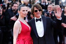 左からヘイリー・アトウェル、トム・クルーズ