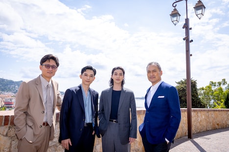 左から李相日、吉沢亮、横浜流星、渡辺謙