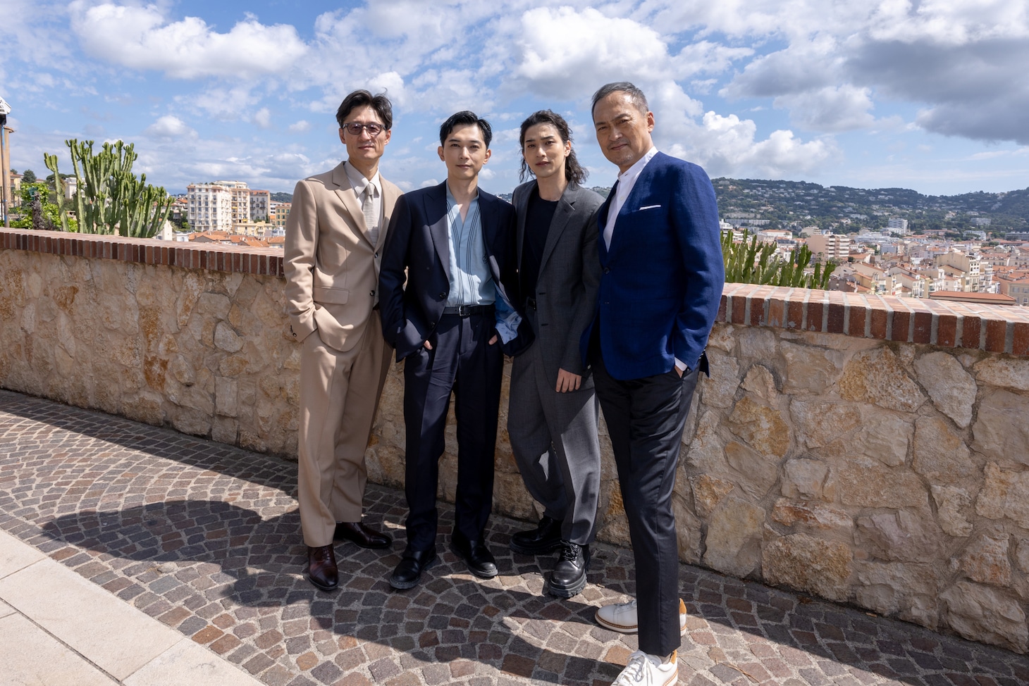 左から李相日、吉沢亮、横浜流星、渡辺謙