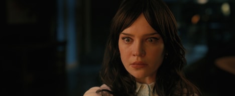 「コンパニオン」場面写真