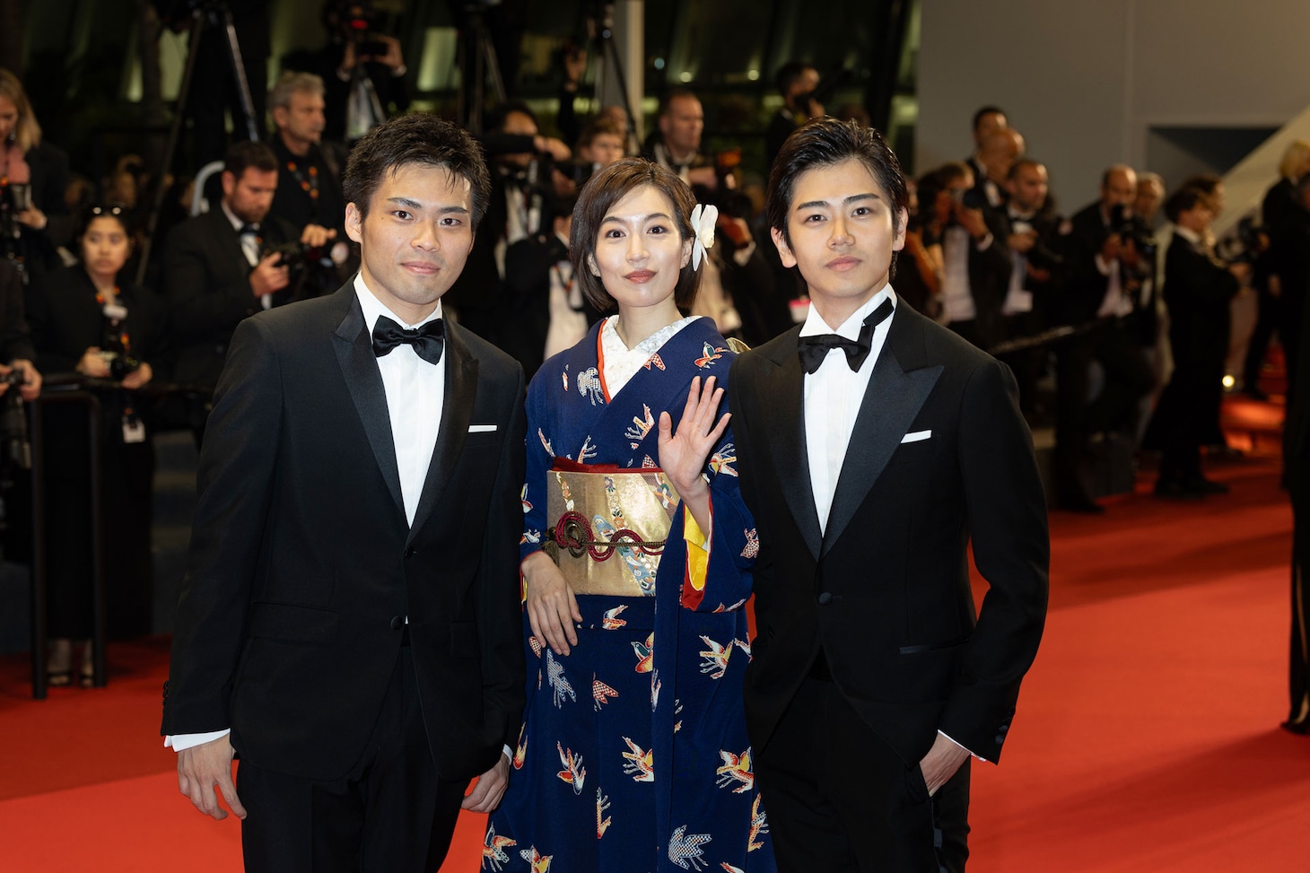第78回カンヌ国際映画祭にて、左から団塚唯我、木竜麻生、黒崎煌代