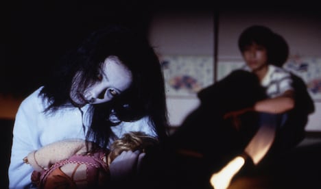 「呪怨〈4K：Vシネマ版〉」場面写真