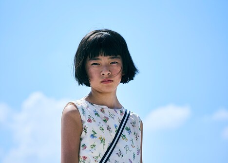 映画「ルノワール」より、鈴木唯演じるフキ