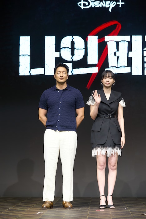 左からソン・ソック、キム・ダミ