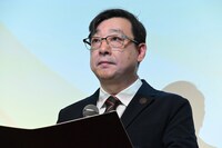 ドン・グアンフイ（鄧光輝）